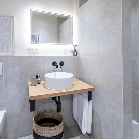 3-zimmer-rueckzugsort Mit Panoramabalkon In Bestlage גרמיש-פרטנקירכן