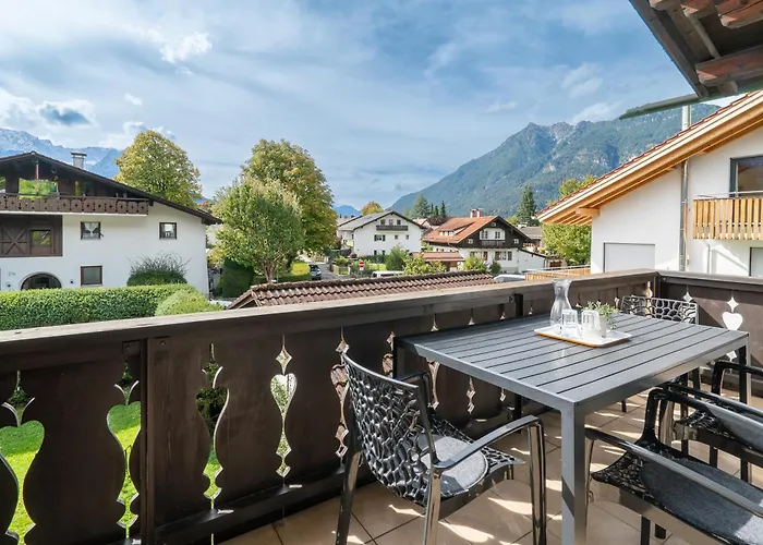 Apartament 3-zimmer-rueckzugsort Mit Panoramabalkon In Bestlage Garmisch-Partenkirchen